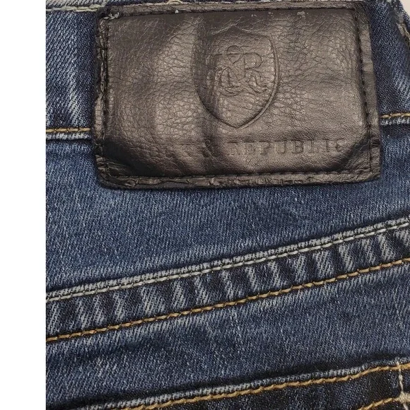 Rock & Republic Mens Straight Leg Jeans Medium Wash Blue Denim 34x34 - Picture 12 of 16